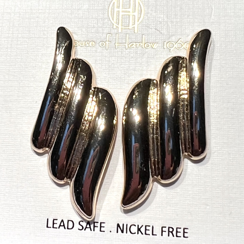 House of Harlow 1960 NIB Beautiful Shiny Gold Tone Pierced Stud Earrings (J102) - Picture 3 of 5